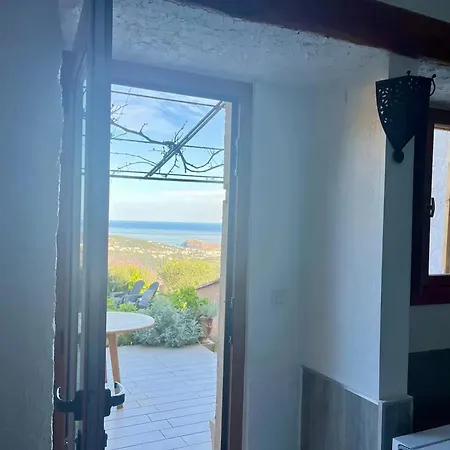 Appartement Confortable Avec Vue Sur Le Port Santa-Reparata-di-Balagna