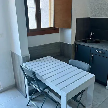 Appartement Confortable Avec Vue Sur Le Port Santa-Reparata-di-Balagna