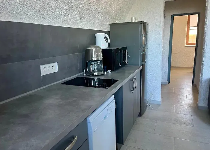 Confortable Avec Vue Sur Le Port *